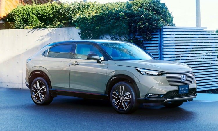 Mobil yang Cocok untuk Traveling Keliling Bali