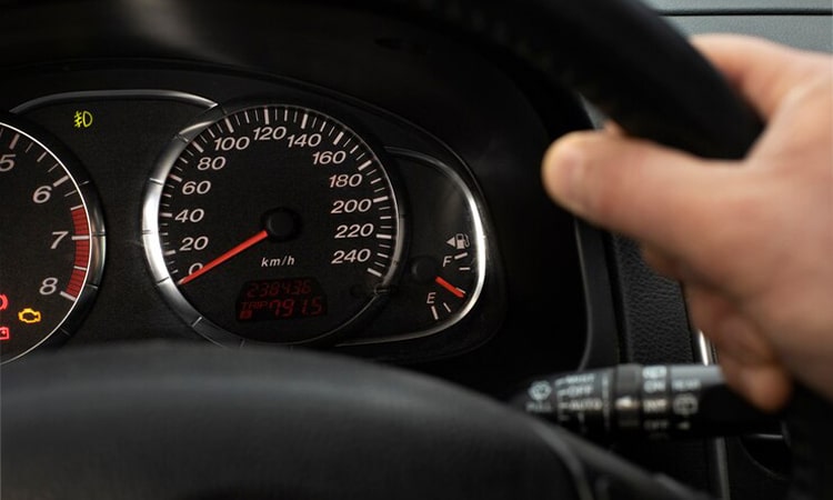 Speedometer Mobil Mati Ini Penyebab dan Cara Memperbaikinya