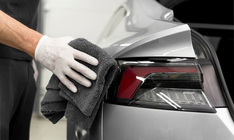 Polishing Mobil: Tips dan Trik untuk Kilap Maksimal